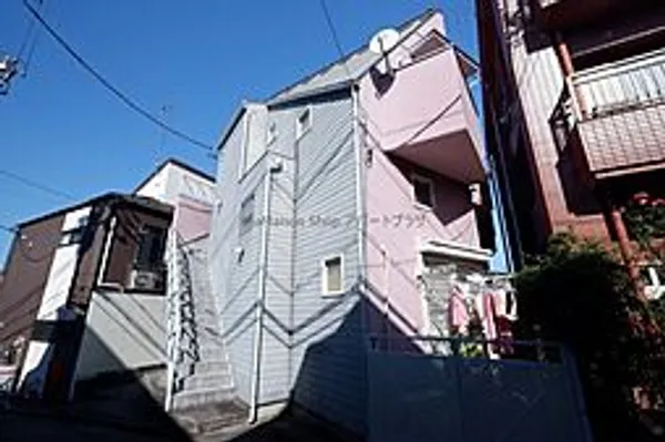 パネトーネ【2階】の外観