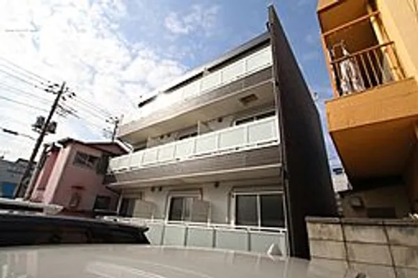 リブリ 新宿の画像