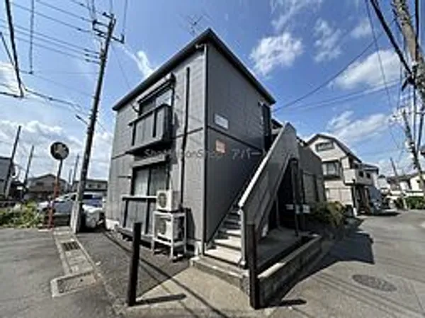 アムール【1階】の外観