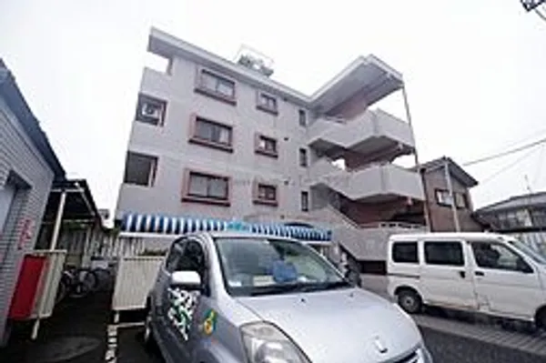 ストークマンション藤間【1階】の外観