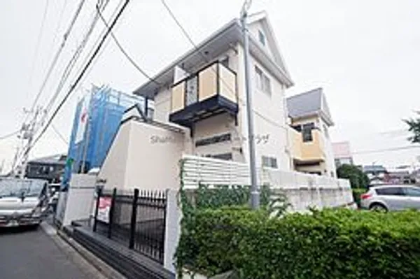 シャンブル【1階】の外観