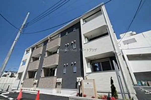 ヴァンヴェールIV【2階】の外観