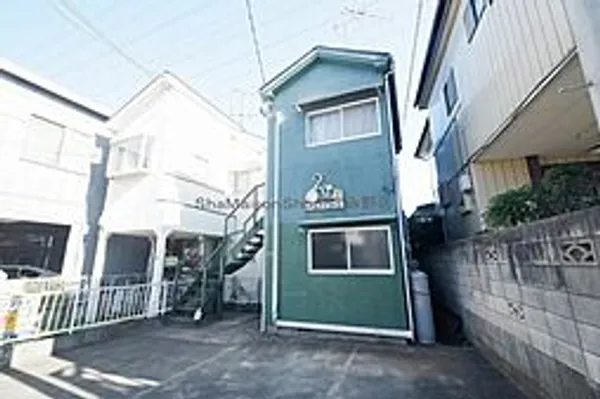 グリーンプラザ【1階】の外観