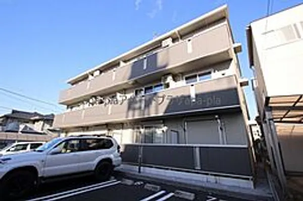 ソラーレ【3階】の外観