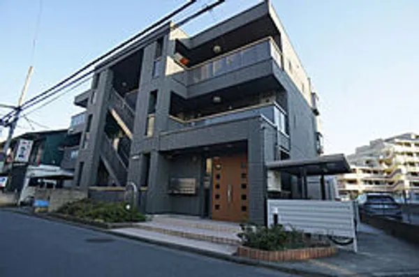 グランドソレーユ壱番館【1階】の外観