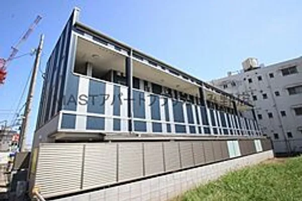 ニュークレインメゾンの画像