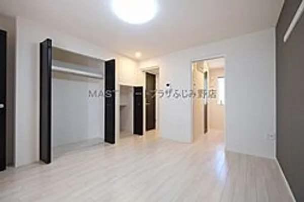 ラピュール【1階】の居間