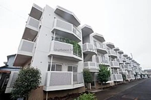 ガーデンハイツ Σ1【1階】の外観