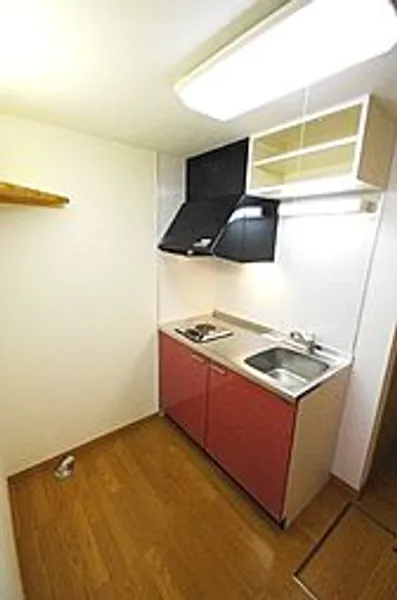 しらかばハイツ【105号室】のキッチン