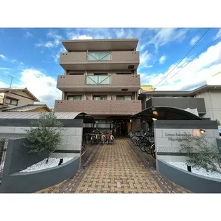 グリーンエミナンス東山【3階】の外観