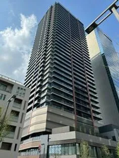 東京都新宿区西新宿5丁目【マンション】の外観