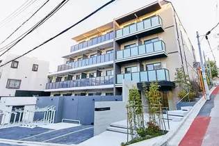 東京都新宿区若葉1丁目【マンション】の外観