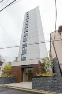 東京都渋谷区本町3丁目【マンション】の外観