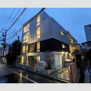 東京都新宿区西落合2丁目【マンション】の外観