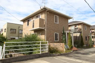 メープルコート D棟の画像