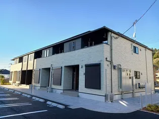 インスラ トウガネ Bの画像