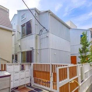 東京都文京区本郷5丁目【アパート】の外観