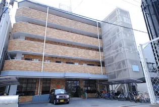 ソレアード西大路五条【5階】の外観