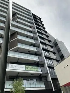 東京都新宿区市谷田町2丁目【マンション】の外観