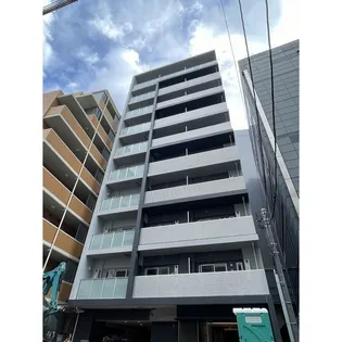 東京都新宿区市谷本村町【マンション】の外観