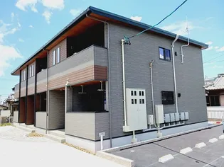 ラ ヴィヴェールの画像