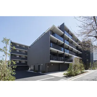 東京都新宿区新宿7丁目【マンション】の外観