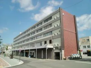 大手ビルの画像