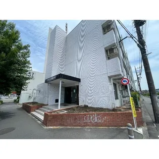 東京都八王子市越野【マンション】の外観