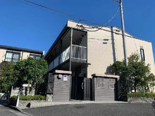 レオパレスシルバ コートの画像