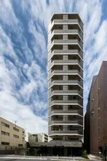 東京都渋谷区千駄ヶ谷3丁目【マンション】の外観