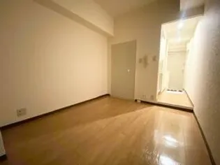 神奈川県横浜市神奈川区神奈川2丁目【マンション】の外観