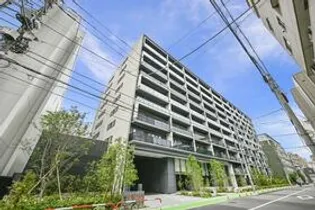 東京都新宿区東五軒町【マンション】の外観