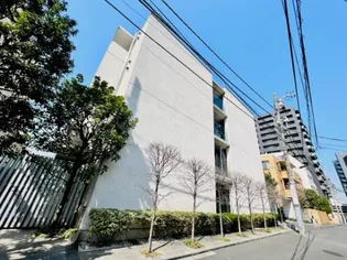 東京都港区西麻布4丁目【マンション】の外観