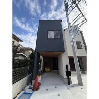 神奈川県川崎市多摩区菅城下【一戸建】の外観