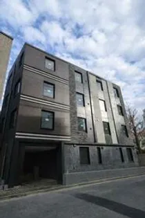 東京都新宿区大京町【マンション】の外観