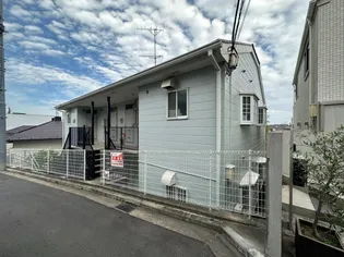 グリーンヒル山手【1階】の外観