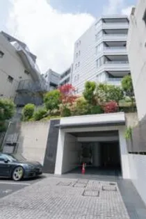 東京都港区三田4丁目【マンション】の外観