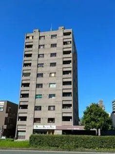 ユトリロ新川の画像