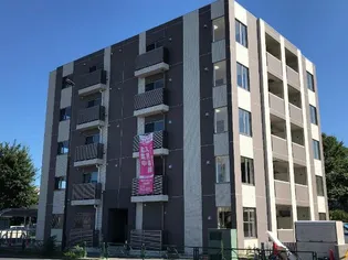 ラ ロンディーネの画像