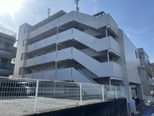 東京都八王子市別所1丁目【マンション】の外観