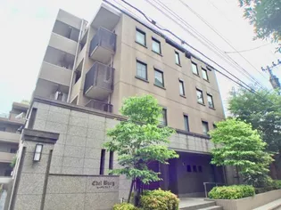 東京都新宿区余丁町【マンション】の外観