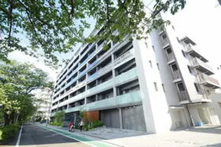 パークナード目黒【3階】の外観