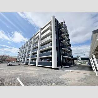 ラポールヤナセの画像