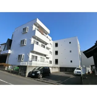 東京都多摩市永山6丁目【マンション】の外観