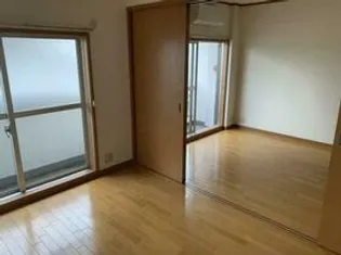 東京都渋谷区本町1丁目【マンション】の外観