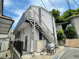 神奈川県横須賀市鷹取1丁目【アパート】の外観