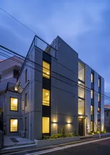 東京都世田谷区下馬6丁目【マンション】の外観