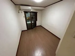 東京都新宿区上落合2丁目【マンション】の外観