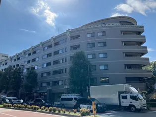 東京都港区西麻布2丁目【マンション】の外観