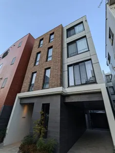 東京都新宿区市谷台町【マンション】の外観